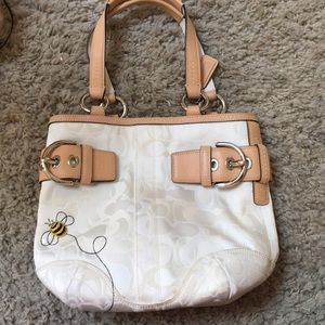 Like New Coach Purse ✨